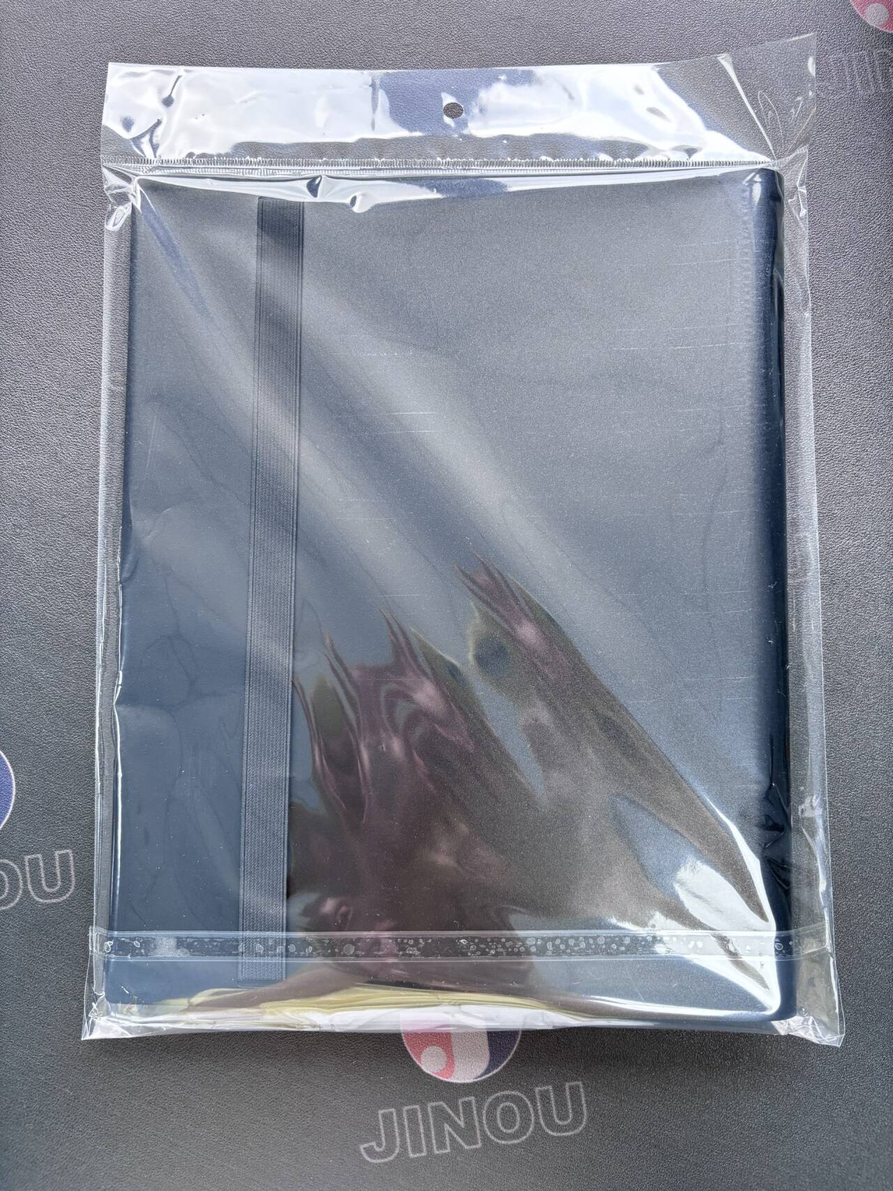 9-Pocket Strap Binder (Black) - Holds 360 Cards